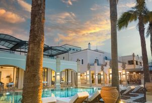 12-family-friendly-resort-crete-rethymno-plaza-beach-house